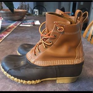 Bean Boots by LL Bean size 8